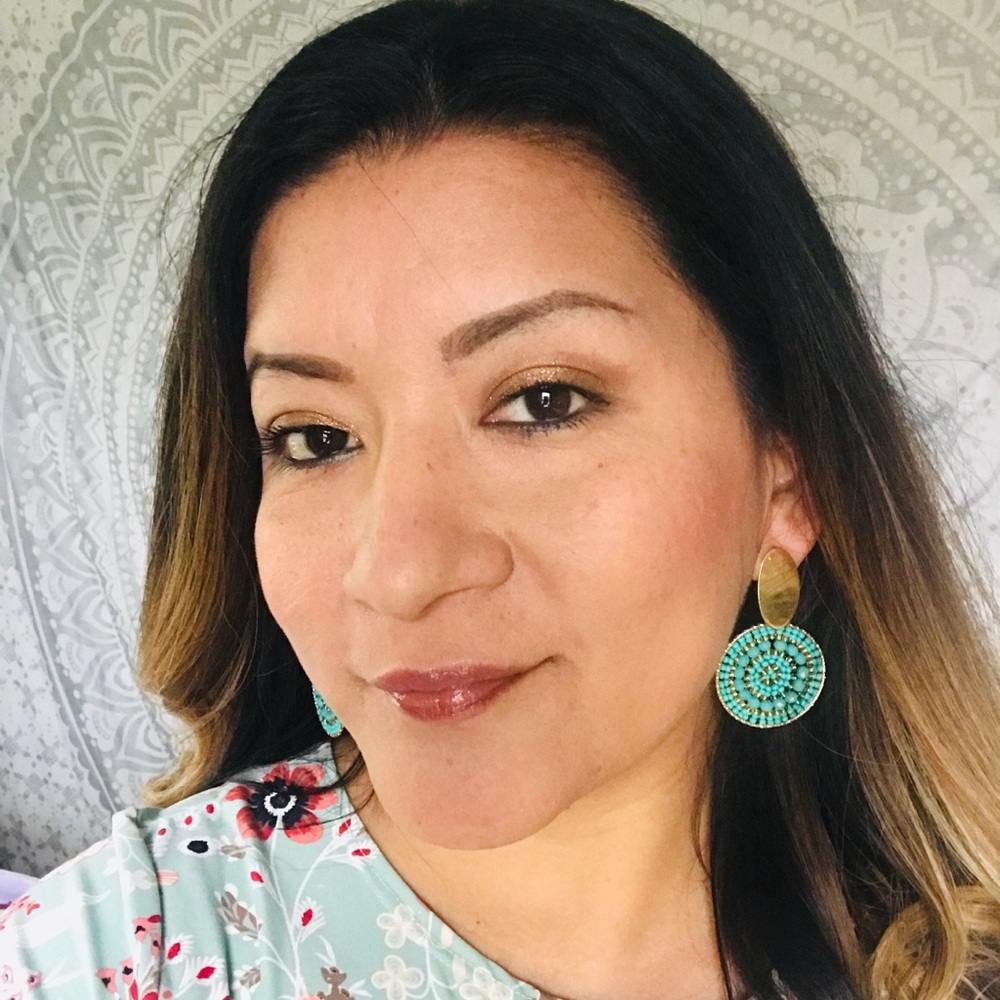 Meet your Posher, Maritza